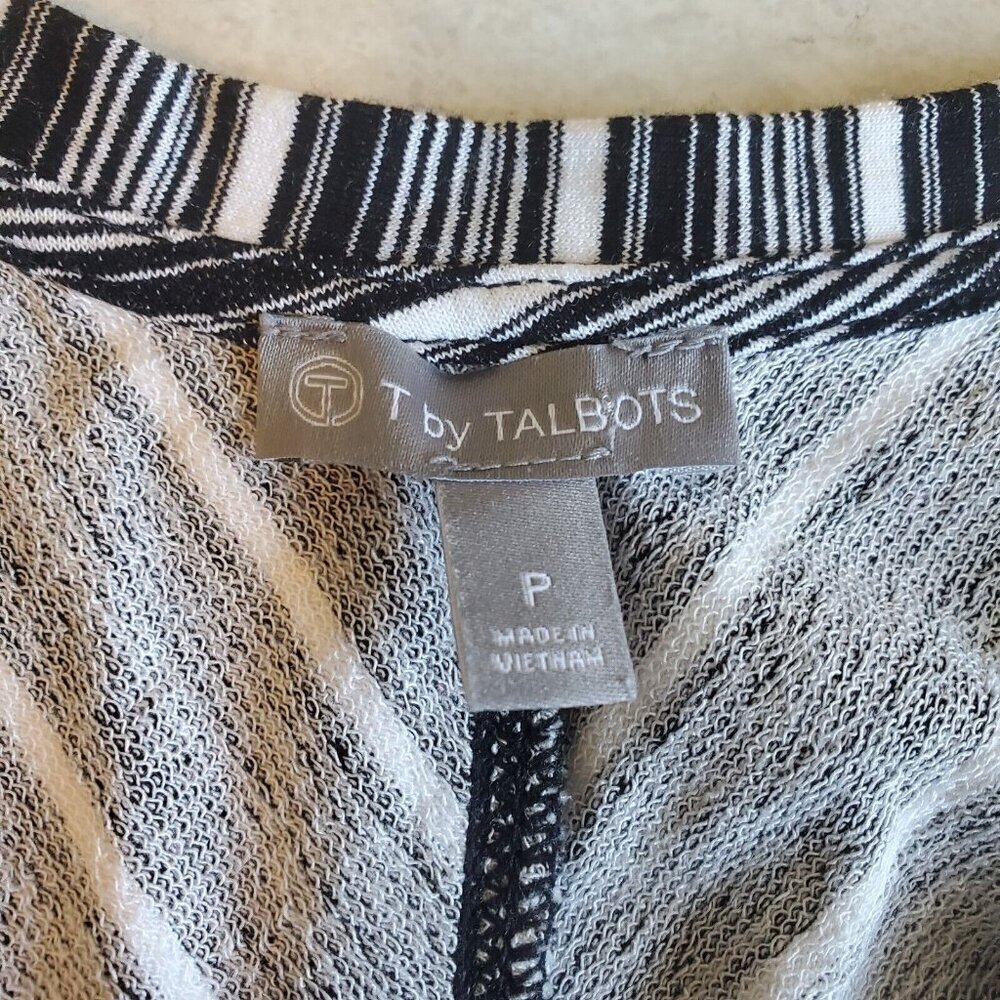 T By Talbots Shift Dress Small Black White Stripe Bodycon Pockets Athleisure - Picture 3 of 16